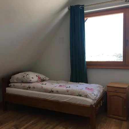 Maly Gazda - Caloroczne Duze O Powierzchni 130m Z Sala Zabaw Dla Dzieci, Dla 12 Osob *