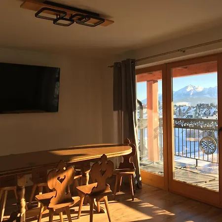 Maly Gazda - Caloroczne Duze O Powierzchni 130m Z Sala Zabaw Dla Dzieci, Dla 12 Osob 度假居 *